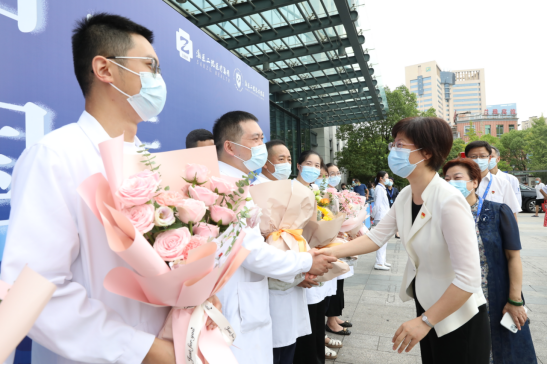 医院庆祝第五个中国医师节